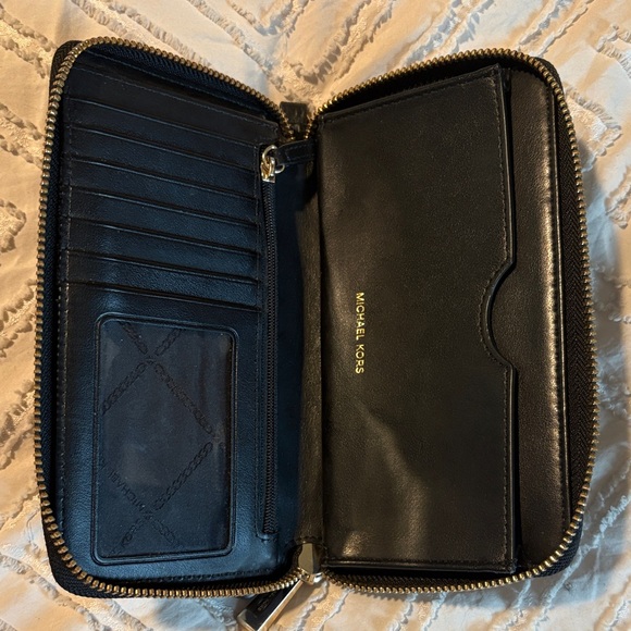 Michael Kors Black Quilted Wristlet - Picture 3 of 5